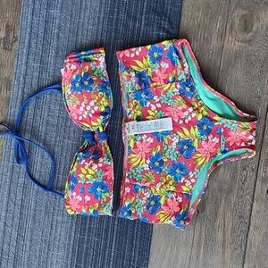 New Hollister Floral High Waist Bikini Set Size M